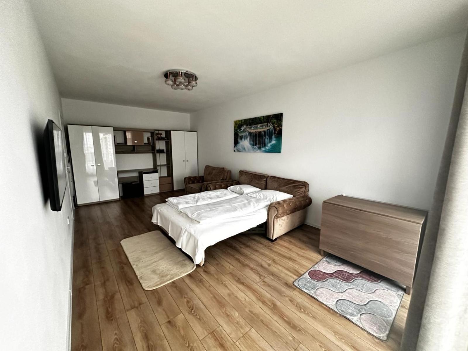 Appartamento Casa Ta La Munte Braşov Esterno foto